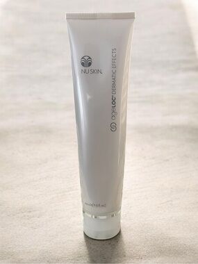 NWT NU SKIN ageLOC® Dermatic Effects® Body Contouring Lotion 150ml